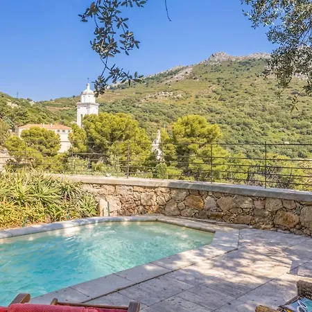 別荘 Maison A Torra コルバーラ