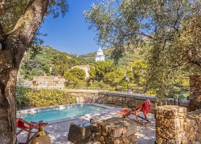 Maison A Torra 別荘 *